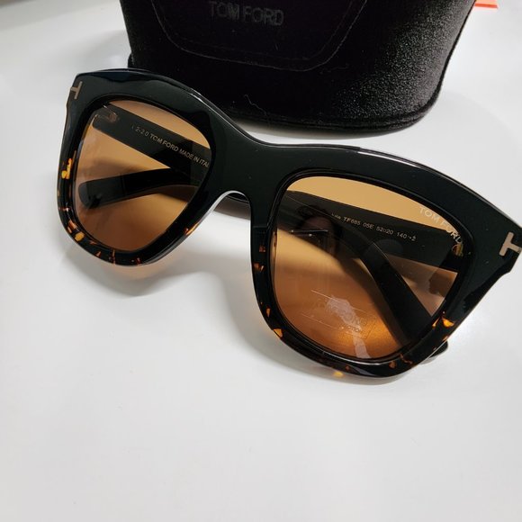 Like New Tom Ford Julie Sunglasses in Brown / Tortoise TF685 main image 7
